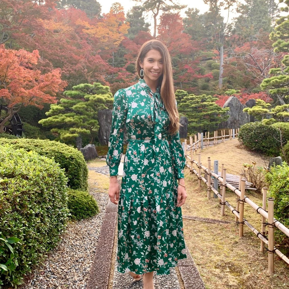 Chic Green Floral Midi Dress